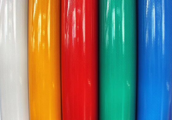 Dobra cena. Zwiększona widoczność, odblaskowa arkusz o wysokiej intensywności dla znaków krytycznych w Internecie