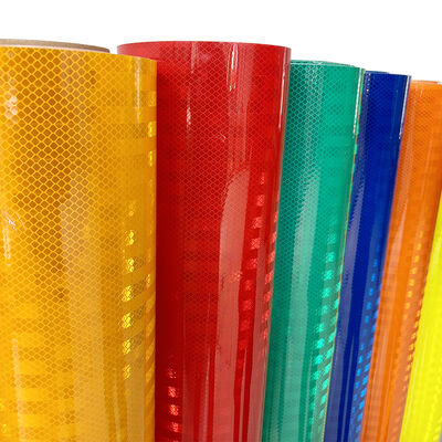 Dobra cena. Mikro pryzmatyczna folia odblaskowa PET, cyfrowo drukowalna i odporna na warunki atmosferyczne do znaków drogowych w Internecie