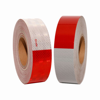 Dobra cena. Taśma odblaskowa bezpieczeństwa z mikropryzmatami z certyfikatem DOT-C2 i 10-letnią żywotnością dla ciężarówek i przyczep w Internecie